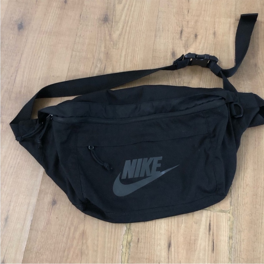 Nike Black Belt Bag